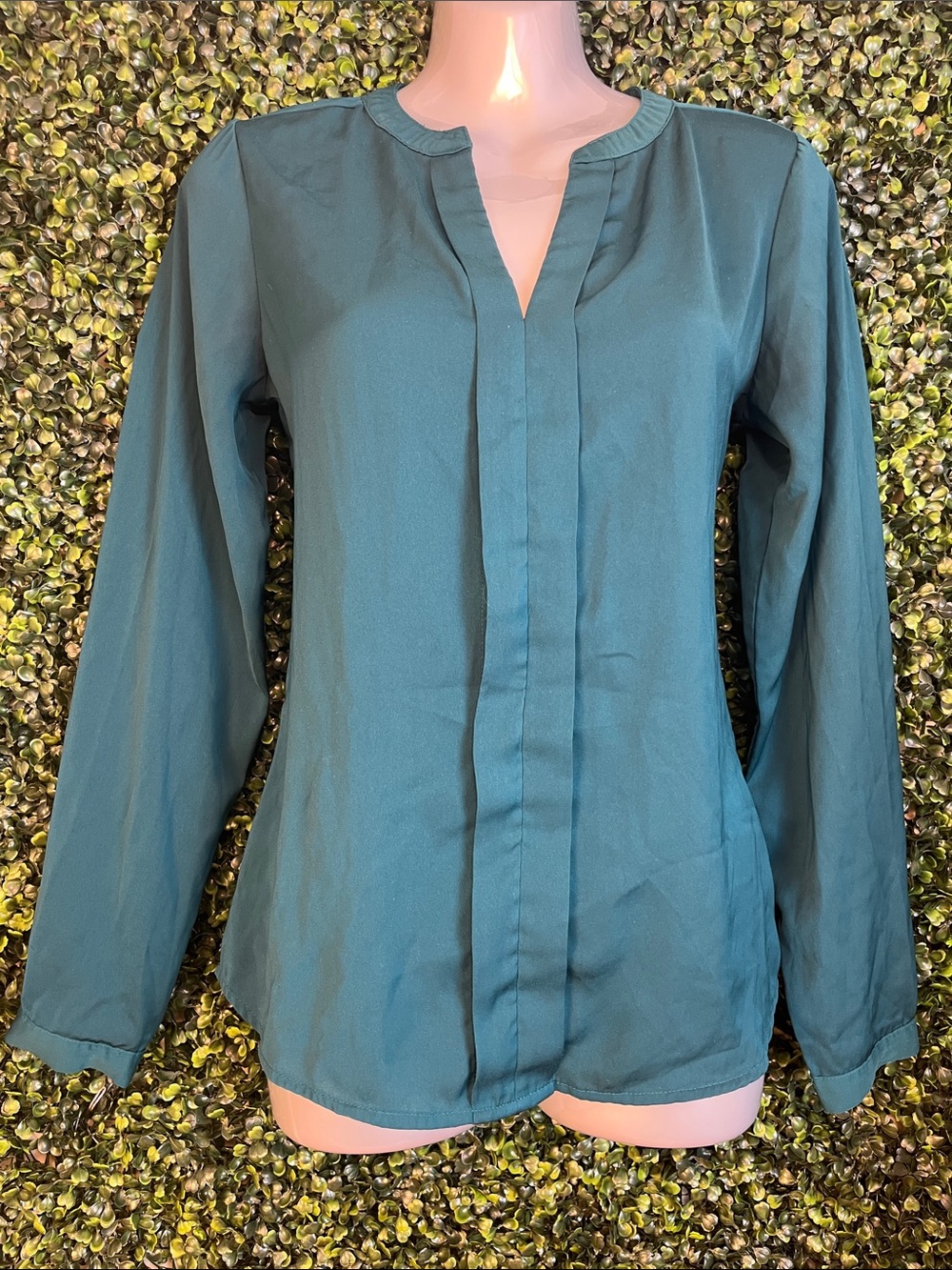The Limited Teal Split-Neck Long-Sleeve Blouse